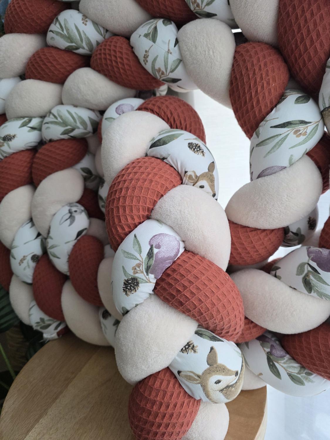 Tresse de lit 3 brins marsala doudou beige et biche 5.4m