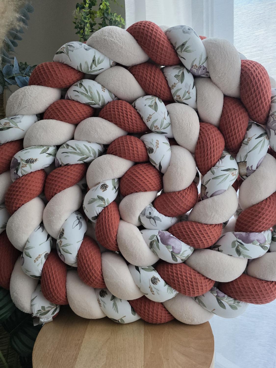 Tresse de lit 3 brins marsala doudou beige et biche 5.4m