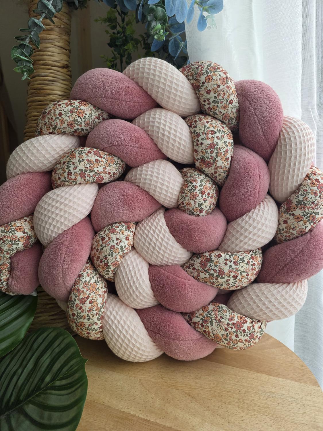 Tresse de lit 3 brins rose pâle doudou vieux rose et fleurs d'été 2.4m