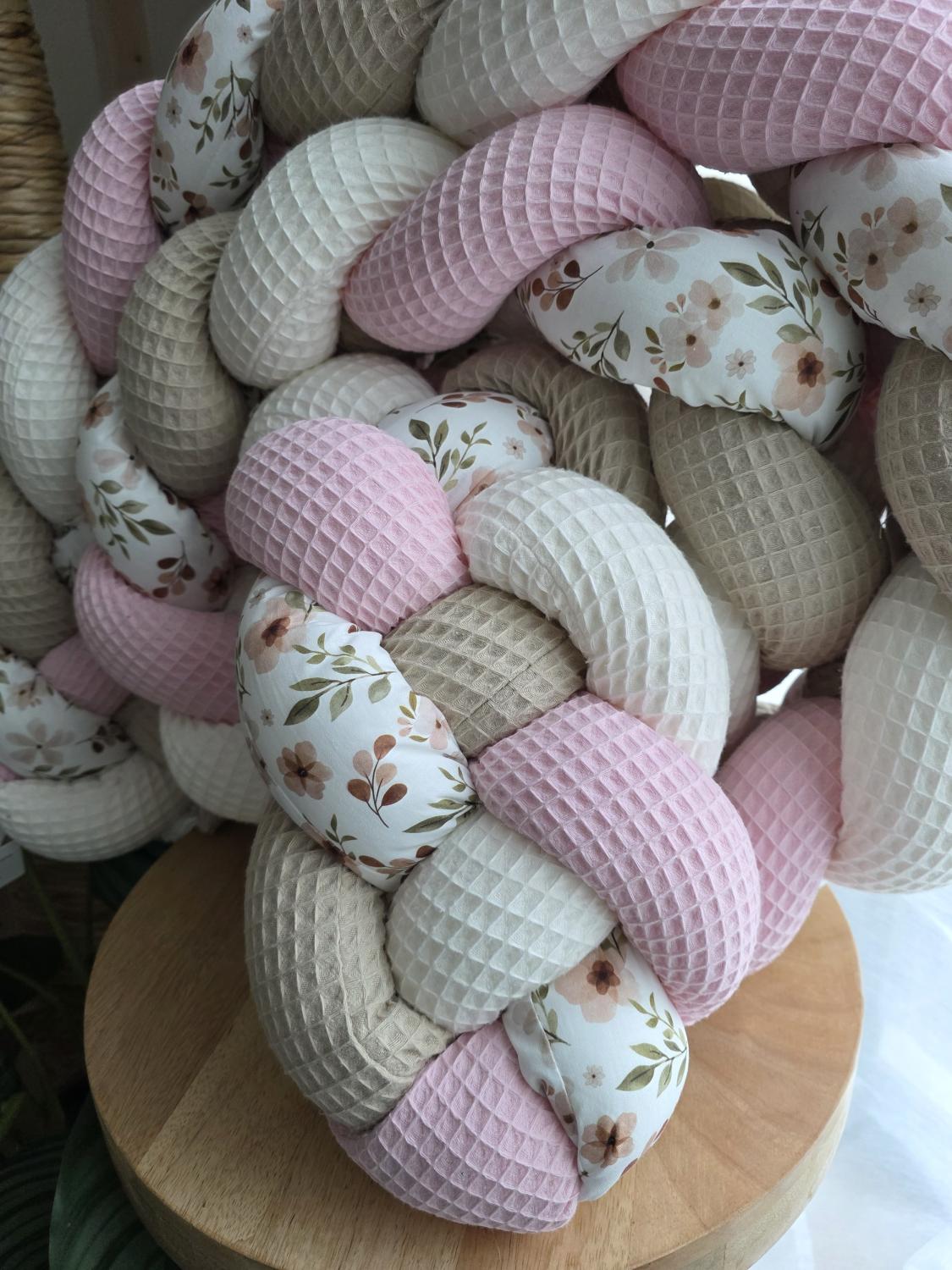 Tresse de lit 4 brins blanc beige rose et zada 2.8m