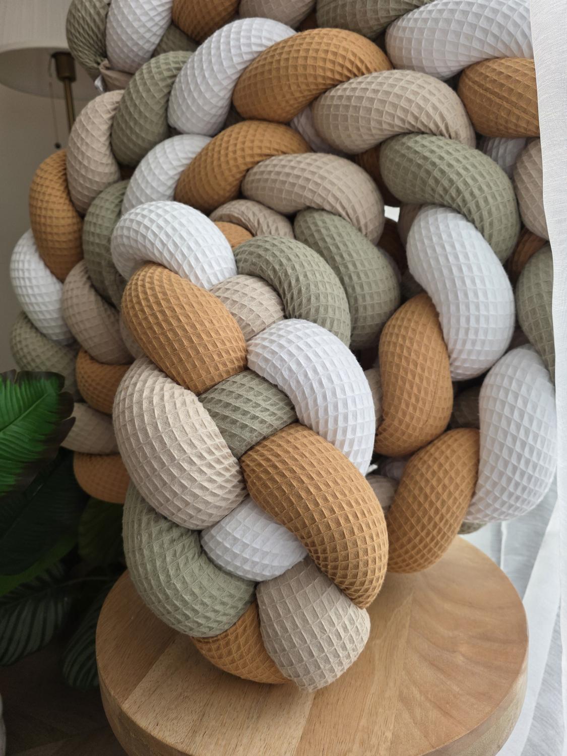 Tresse de lit 4 brins blanc camel beige et olive 4.2m