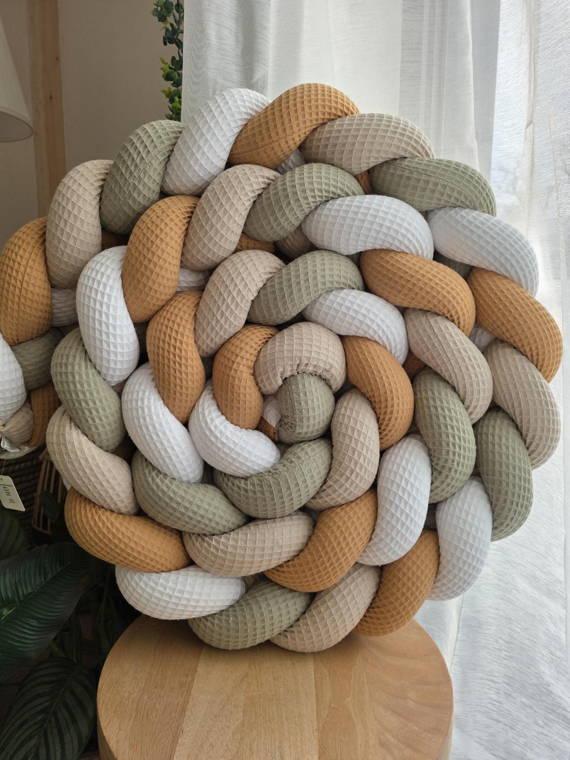 Tresse de lit 4 brins blanc camel beige et olive 4.2m