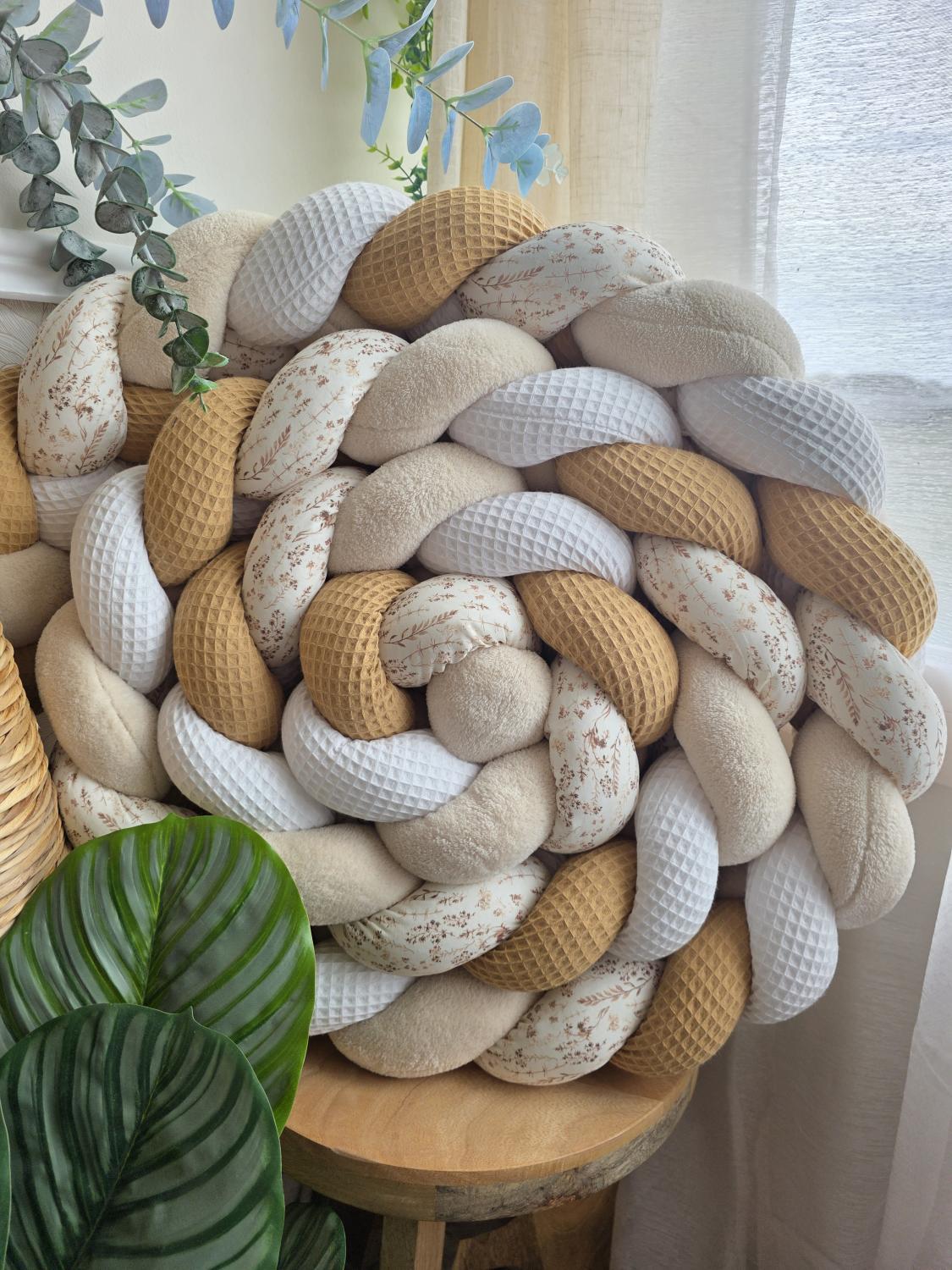 Tresse de lit 4 brins blanc camel doudou beige et fleurs des champs 3.6m