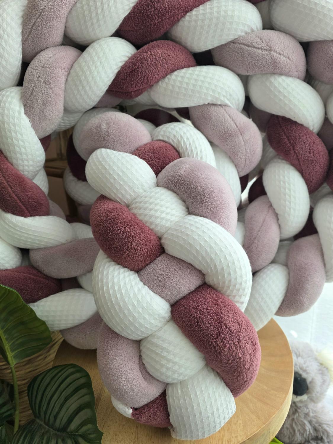 Tresse de lit 4 brins blanc doudou lavande et prune 4.6m