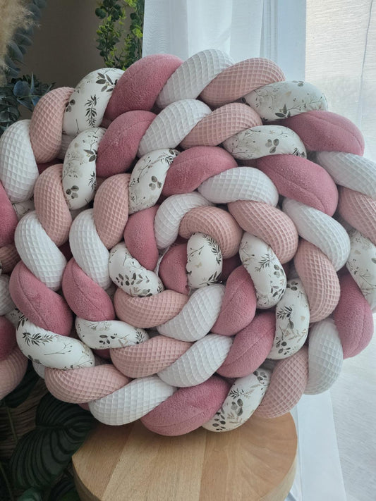 Tresse de lit 4 brins blanc poudré doudou vieux rose et fleurs d'hiver 4.6m