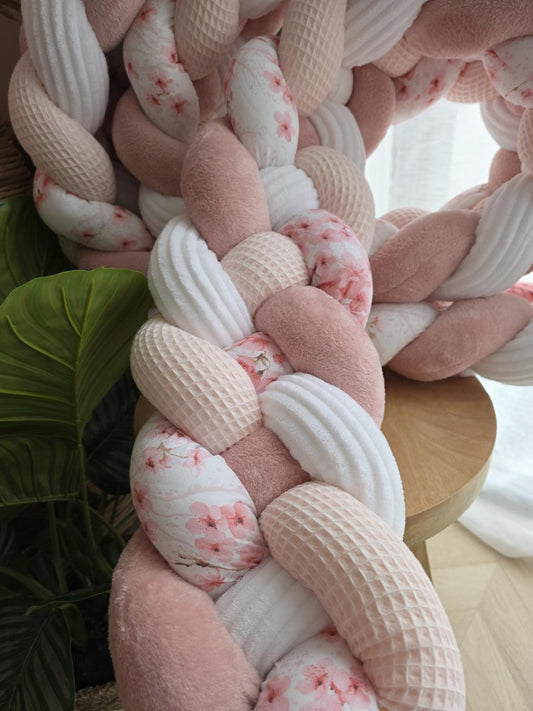 Tresse de lit 4 brins rose pâle doudou poudré cotelé blanc et cerisier 4.6m
