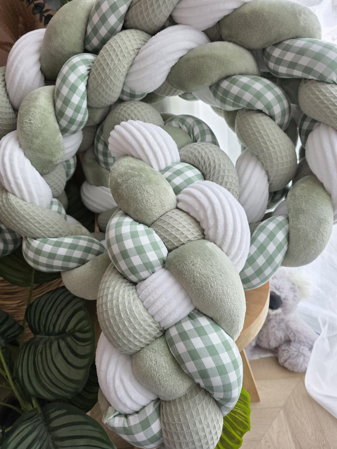 Tresse de lit 4 brins sauge doudou jade cotelé blanc et vichy vert 3.6m