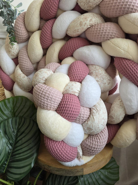 Tresse de lit 5 brins poudré vieux rose doudou blanc et écru et fleurs pâles 4.8m